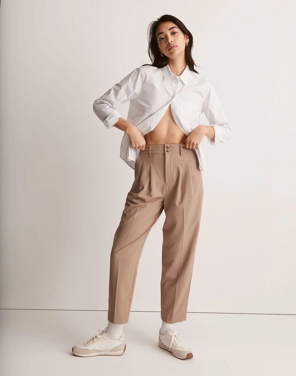 Madewell khaki Classic Pleated Tapered Pants size 30